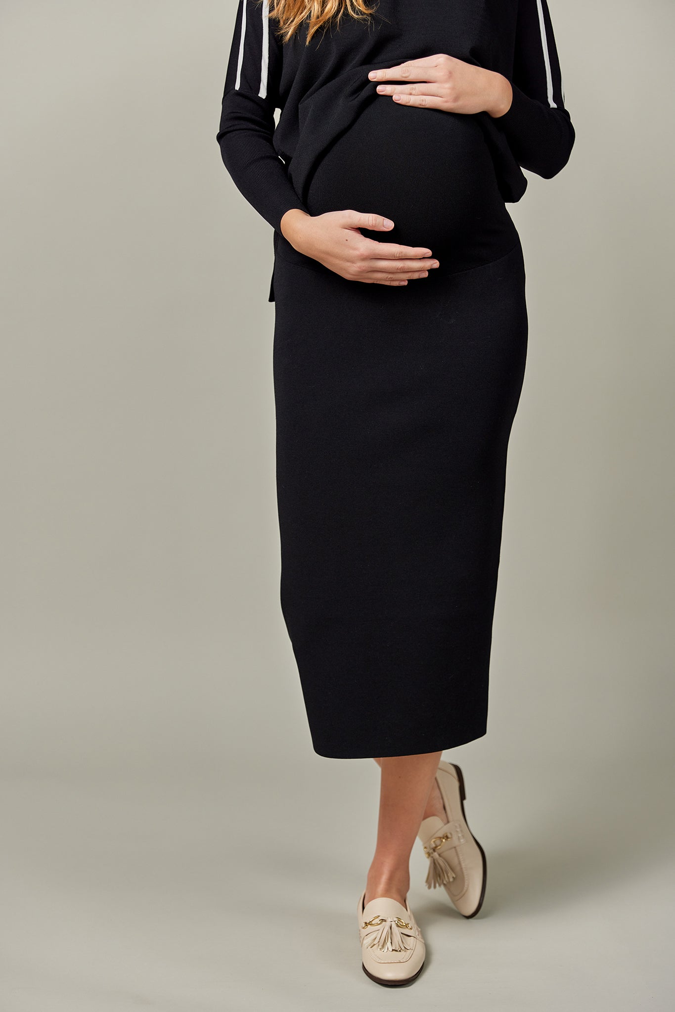 Maternity Knit Midi Skirt in Black