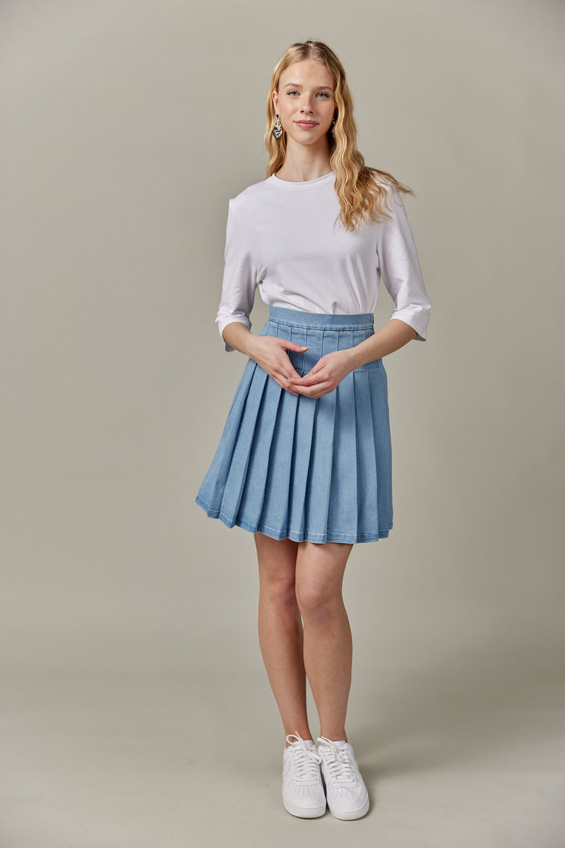 Stretch Denim Pleated Skirt in Stone Wash