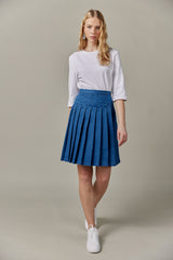 Stretch Denim Pleated Skirt in Dark Wash