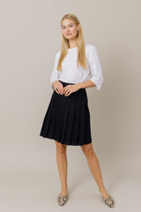 Stretch Denim Pleated Skirt in Black Dark Wash