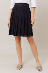 Stretch Denim Pleated Skirt in Black Dark Wash