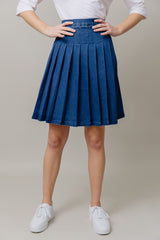Stretch Denim Pleated Skirt in Dark Wash
