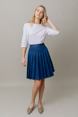 Stretch Denim Pleated Skirt in Dark Wash